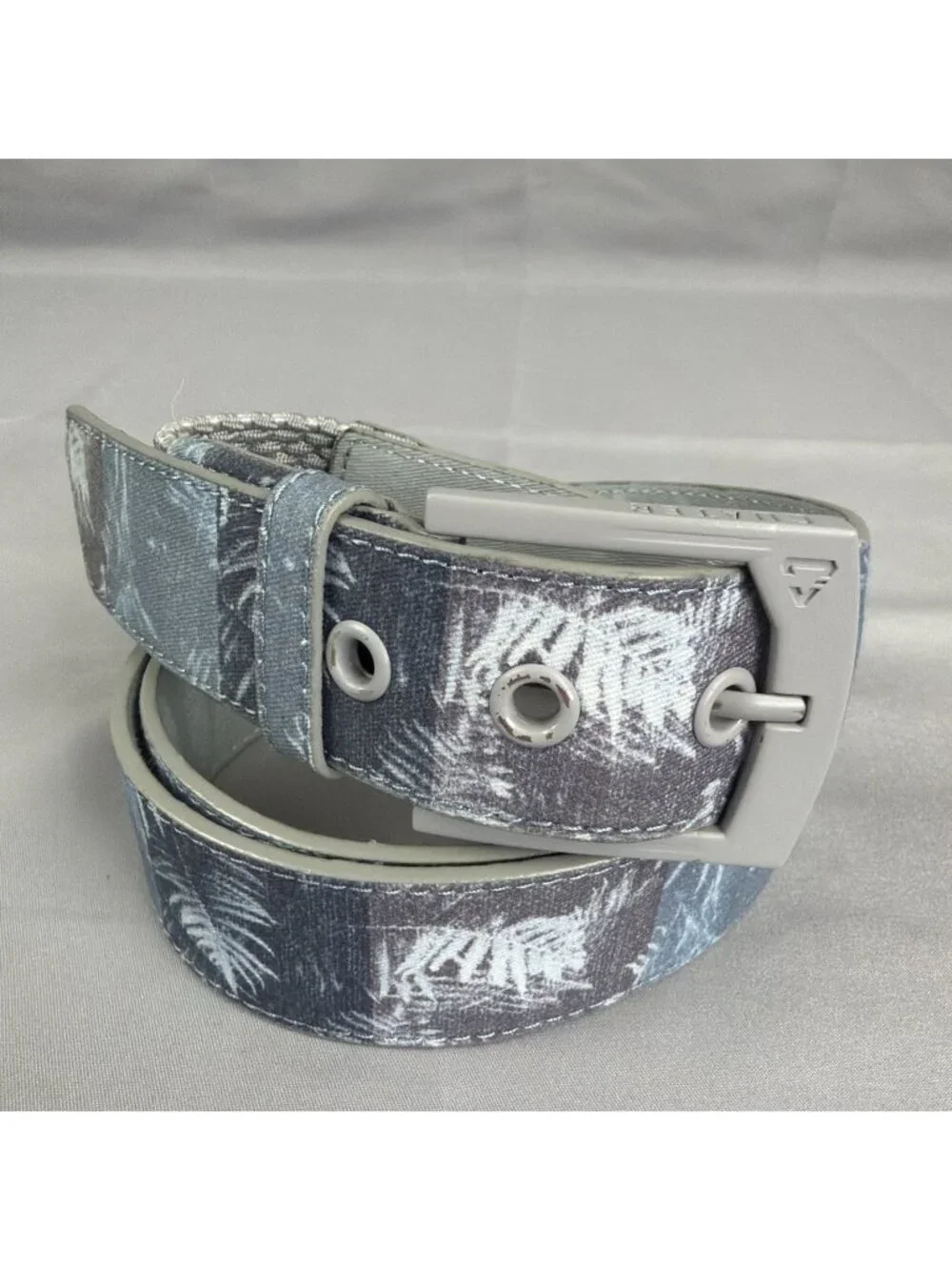 Cuater By Travis Mathew Woven Canvas Golf Belt Blue Grey Tropical Print L XL